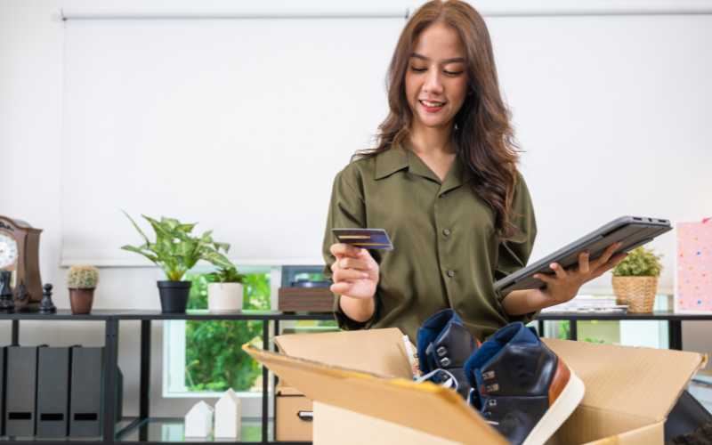 Returns eCommerce Returns Returns eCommerce Returns
